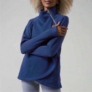 Athleta Cozy Enchanted Karma Asym Pullover in Blue Fleece Lined Sweatshirt S